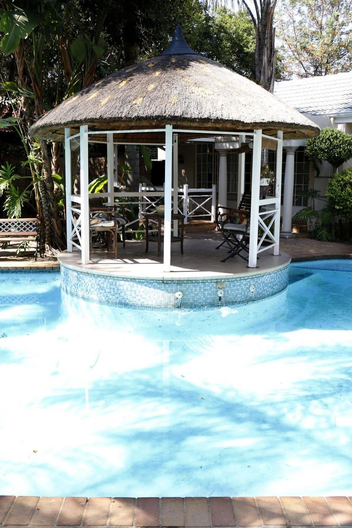 Summerview Guest Lodge Johannesburg Eksteriør bilde
